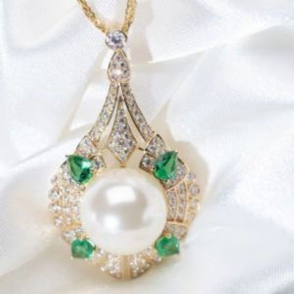 18K�ư׷�ɫɳ������ʯ