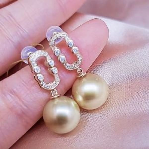 ��Լ�������ϵ��