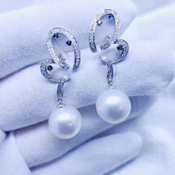 ������Ƕ�������