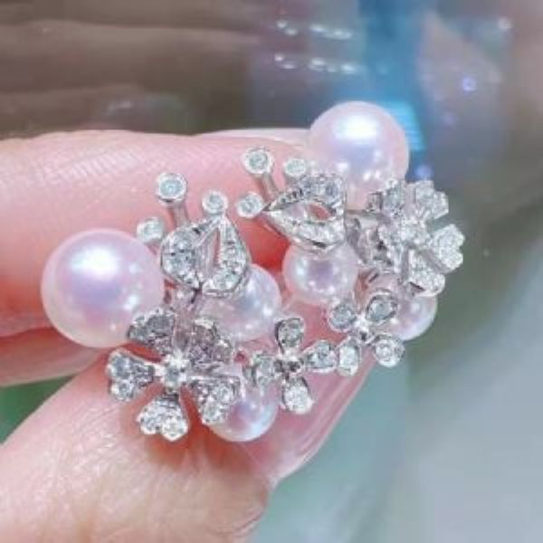 ��Լ�������ϵ��