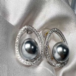 ��Լ�������ϵ��