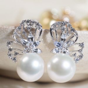 ������Ƕ�������